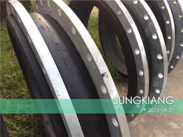 上海热镀锌法兰橡胶软连接，静福热镀锌法兰橡胶软连接，热镀锌法兰橡胶软连接发货