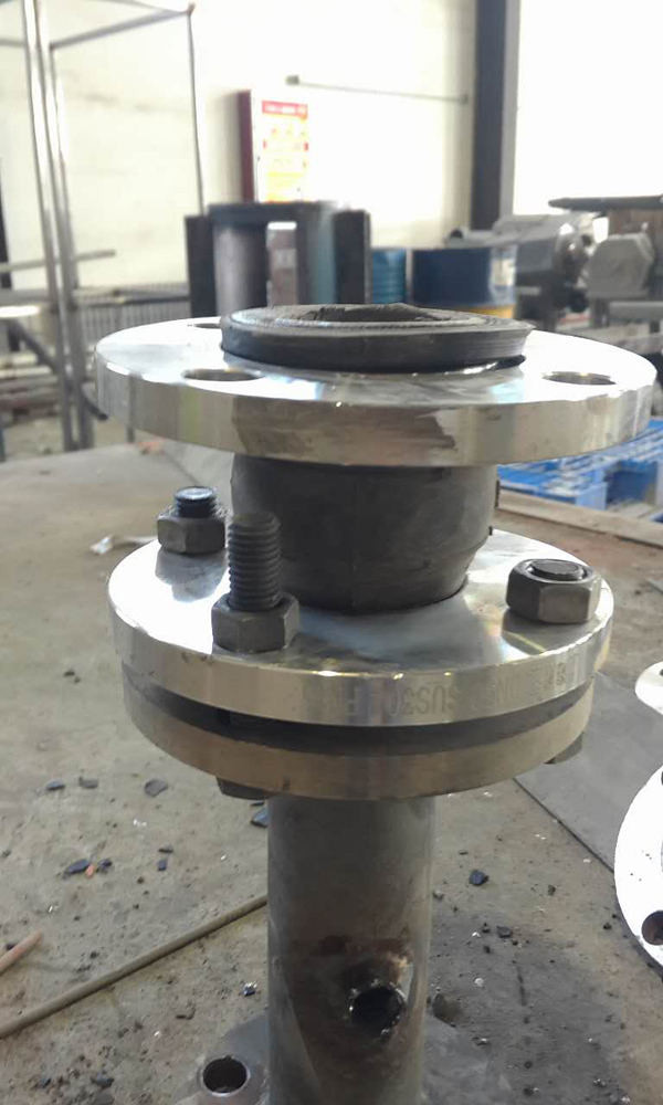 青海化工厂橡胶管接头泄漏问题书面报告 化工厂橡胶接头泄漏