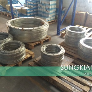 自来水厂采用上海淞江热镀锌法兰橡胶挠性接头发货